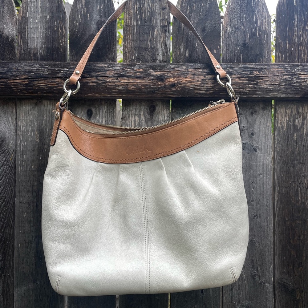 Coach White and Tan Shoulder Bag